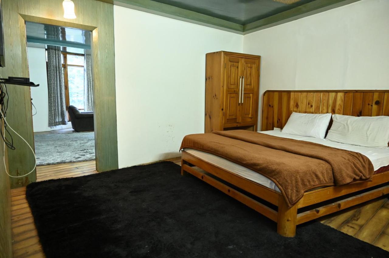 Manali Mahal Hotel Luaran gambar