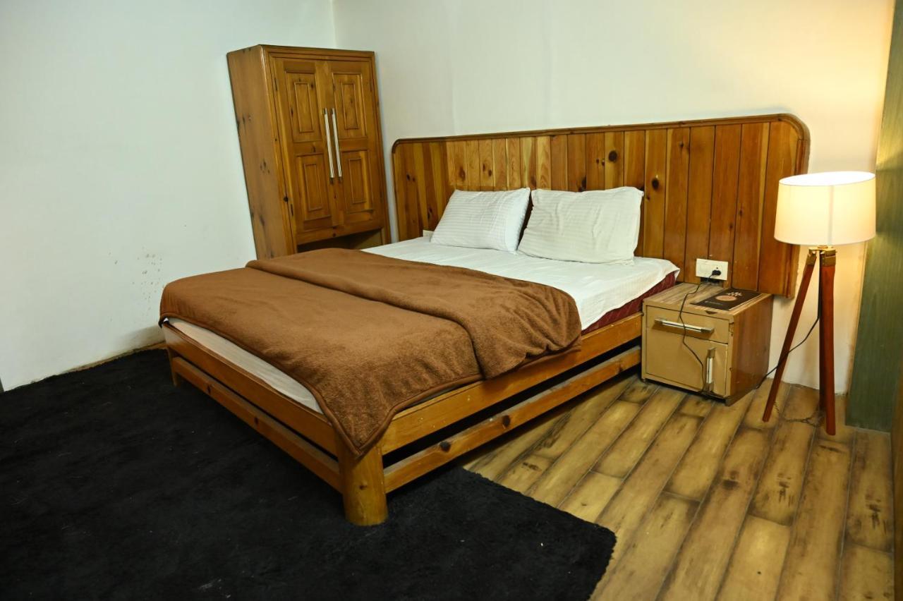 Manali Mahal Hotel Luaran gambar